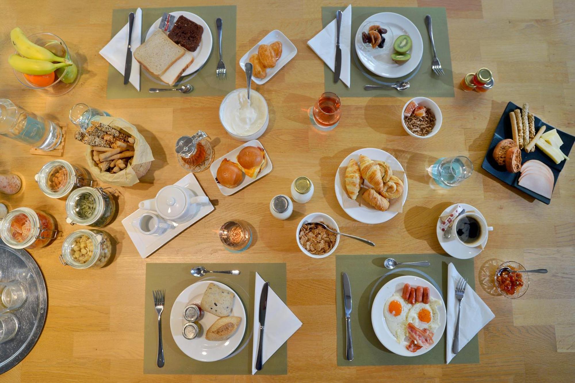 Mirivili Hospitality & Wellness Athene Buitenkant foto