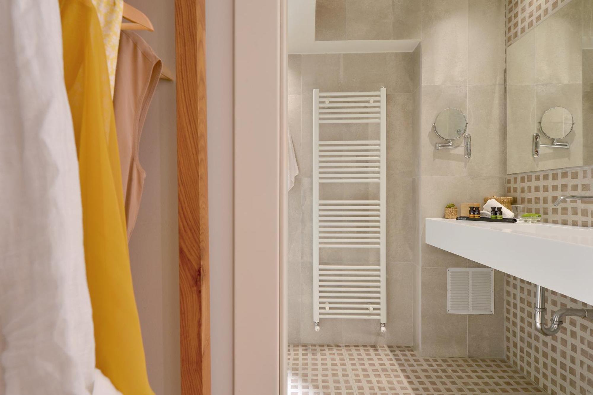 Mirivili Hospitality & Wellness Athene Buitenkant foto