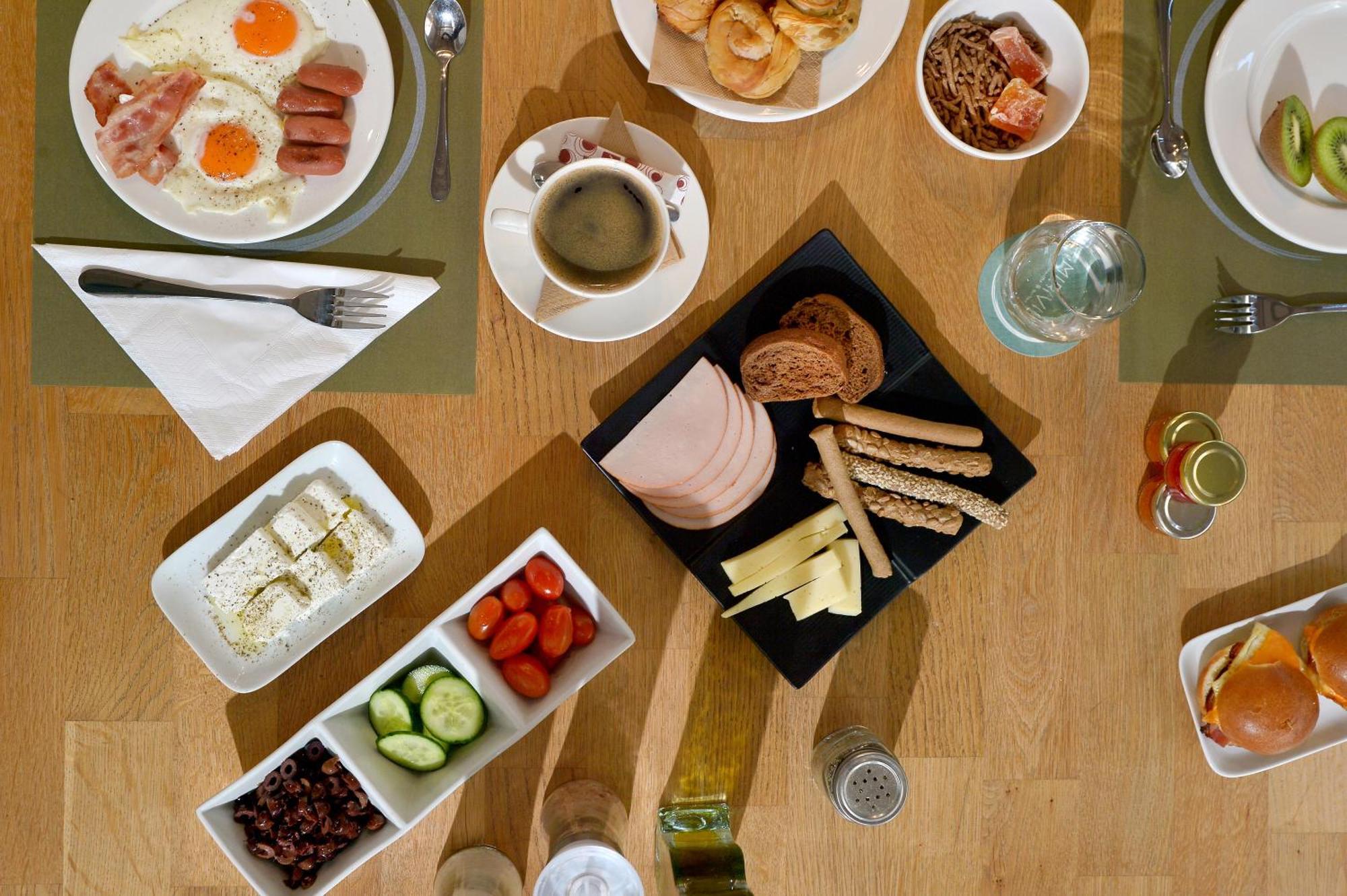 Mirivili Hospitality & Wellness Athene Buitenkant foto