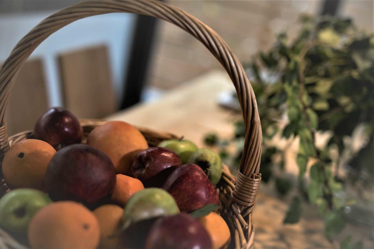 Mirivili Hospitality & Wellness Athene Buitenkant foto